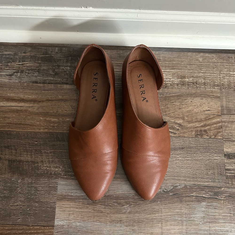 Serra Brown Leather Flats